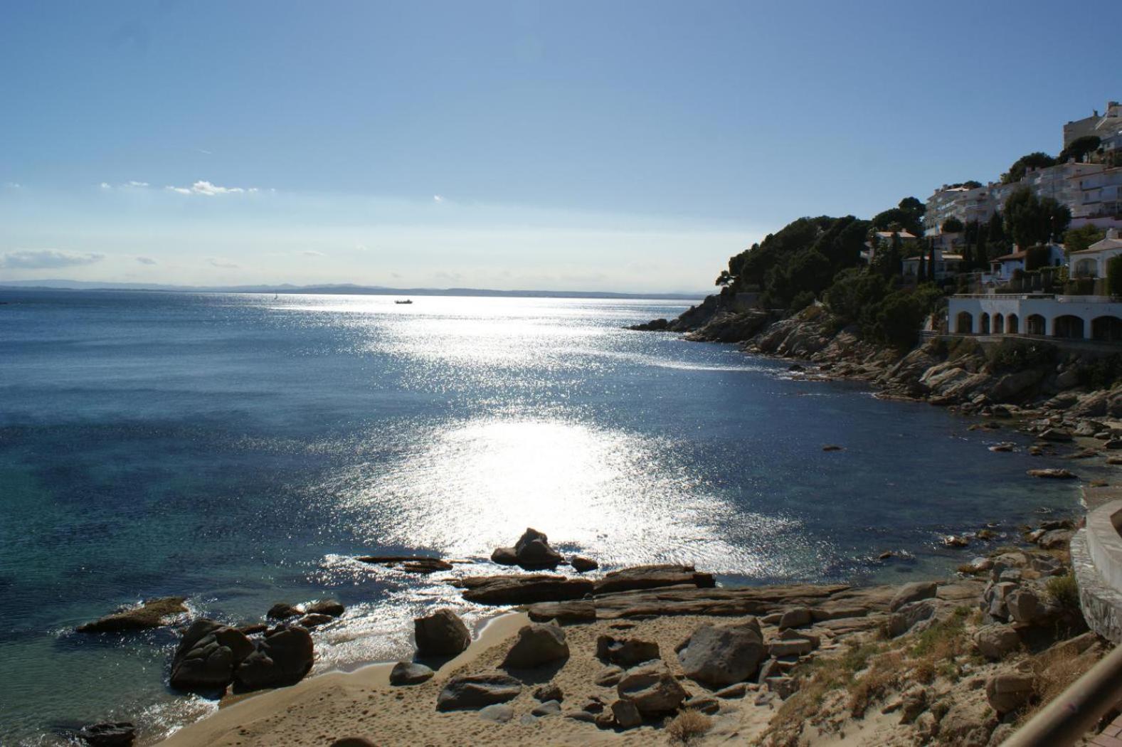 Bonito Piso En Con Piscina Y Parking Apartamento